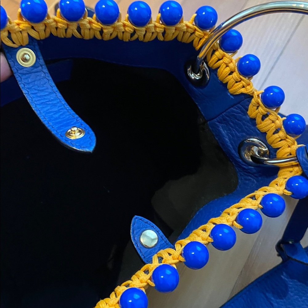 Strathberry Stylish Blue Bucket Bag - Picture 4 of 9